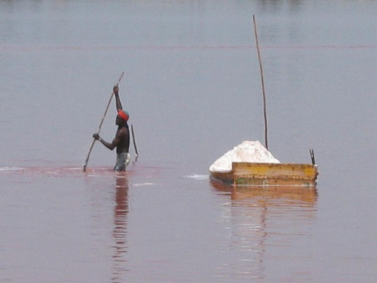 A La Ficelle Du Lac Rose نياغا المظهر الخارجي الصورة
